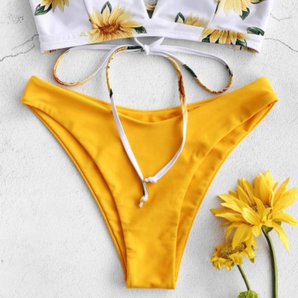Nwt Cheeky bikini bottom